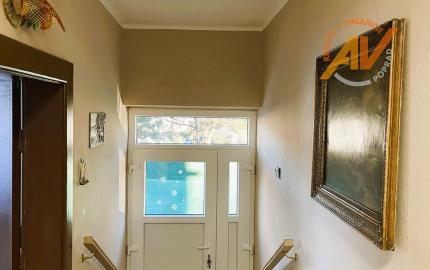 Rodinný dom s garážou a záhradou blízko pri Poprade