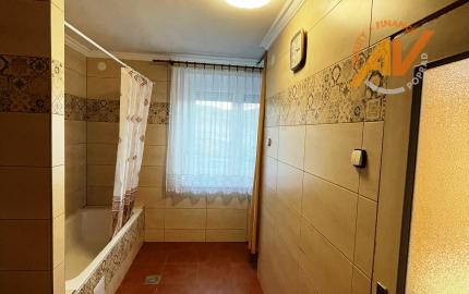 Rodinný dom s garážou a záhradou blízko pri Poprade