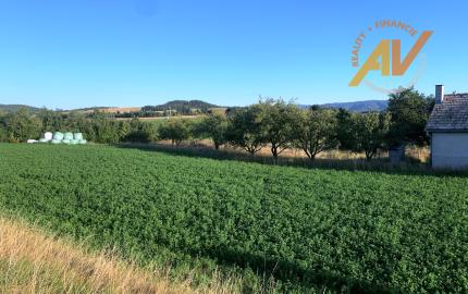 NA PREDAJ stavebný pozemok Hôrka