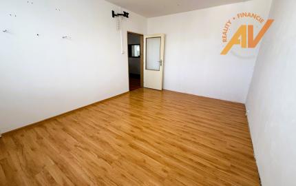 PREDAJ 3-izbový byt s 2 lodžiami