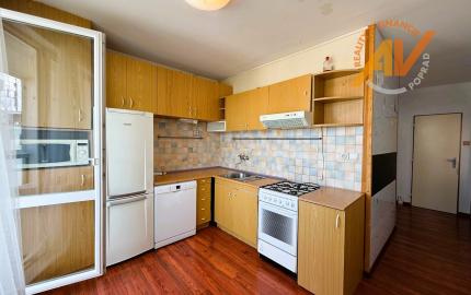 PREDAJ 3-izbový byt s 2 lodžiami