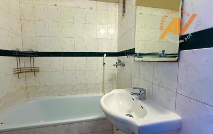 PREDAJ 3-izbový byt s 2 lodžiami