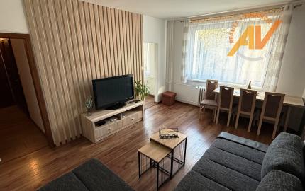 PREDAJ 3-izbový byt s lodžiou POPRAD CENTRUM