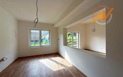 NOVOSTAVBA 4-izbový byt s vlastnou záhradou a s parkovaním