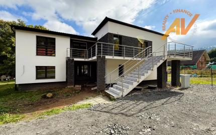 NOVOSTAVBA 4-izbový byt s vlastnou záhradou a s parkovaním