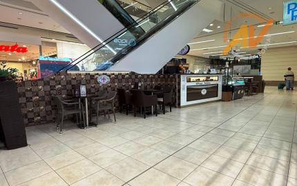 ODSTÚPENIE ZABEHNUTEJ KAVIARNE – Caffé Trieste, OC Fórum Poprad