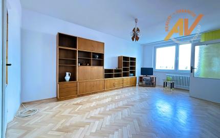 PRENÁJOM 4-izbový byt Poprad-Západ