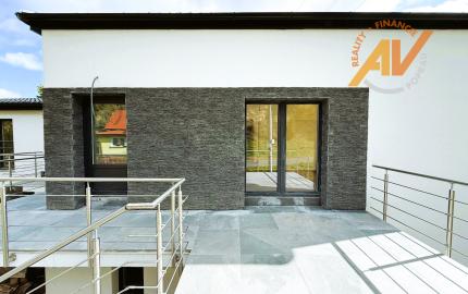 NOVOSTAVBA 4-izbový byt s vlastnou záhradou a s parkovaním