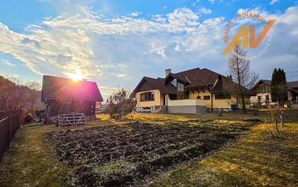 PREDAJ - priestranný rodinný dom Hôrka - Ondrej