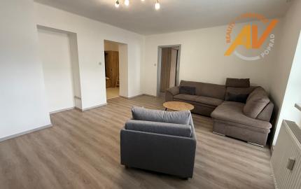 PRENÁJOM 2-IZBOVÝ BYT s balkónom Poprad - CENTRUM