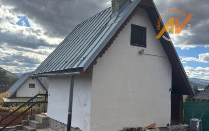 AV REALITY ponúka na predaj chatu v obľúbenej lokalite Dubina IV