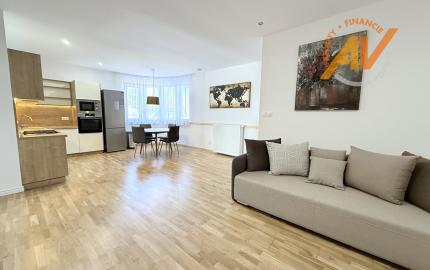 NA PRENÁJOM | Kancelárske a administratívne priestory 90 m² – Kežmarok