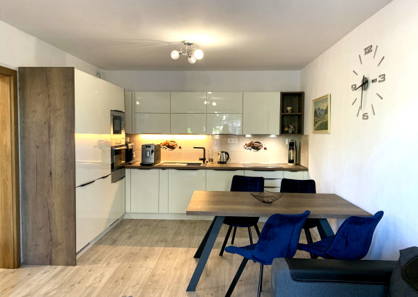 PREDAJ 3-izbový byt s lodžiou - Poprad CENTRUM