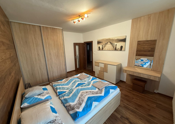 PREDAJ 3-izbový byt s lodžiou POPRAD CENTRUM