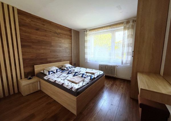 PREDAJ 3-izbový byt s lodžiou POPRAD CENTRUM