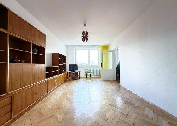 PRENÁJOM 4-izbový byt Poprad-Západ