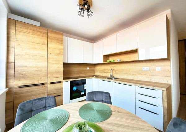 PRENÁJOM 4-izbový byt Poprad-Západ