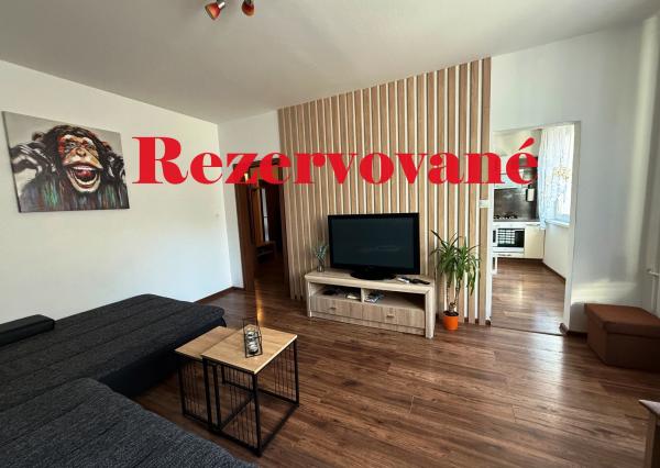 PREDAJ 3-izbový byt s lodžiou POPRAD CENTRUM