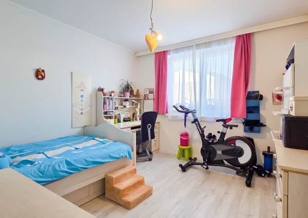 Moderný 3-izbový byt so záhradou a garážou – Spišská Sobota