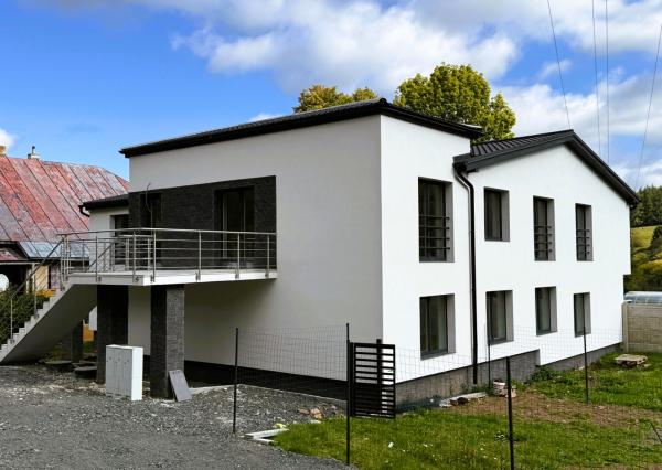 NOVOSTAVBA 4-izbový byt s vlastnou záhradou a s parkovaním