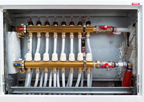 NOVOSTAVBA 4-izbový byt s vlastnou záhradou a s parkovaním