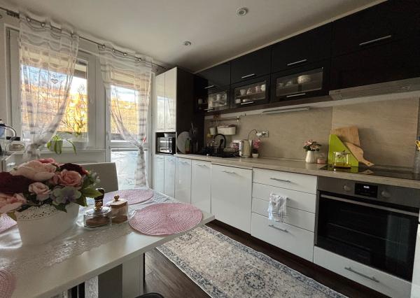 AV REALITY ponúka na predaj  krásny 3-izbový bytn v Poprade