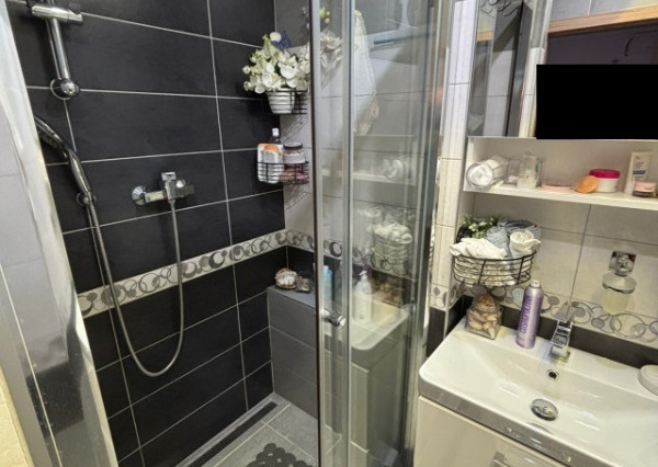 AV REALITY ponúka na predaj krásny 3-izbový byt v Poprade