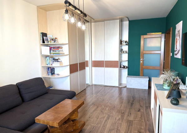 AV Reality | 3 izbový byt kompletná rekonštrukcia - KEŽMAROK, Južná ul.