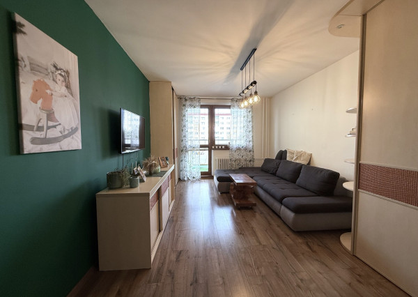 AV Reality | 3 izbový byt kompletná rekonštrukcia - KEŽMAROK, Južná ul.