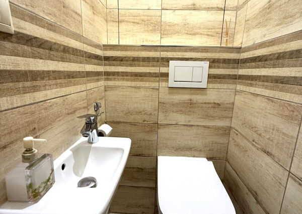 AV Reality | 3 izbový byt kompletná rekonštrukcia - KEŽMAROK, Južná ul.