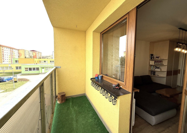 AV Reality | 3 izbový byt kompletná rekonštrukcia - KEŽMAROK, Južná ul.