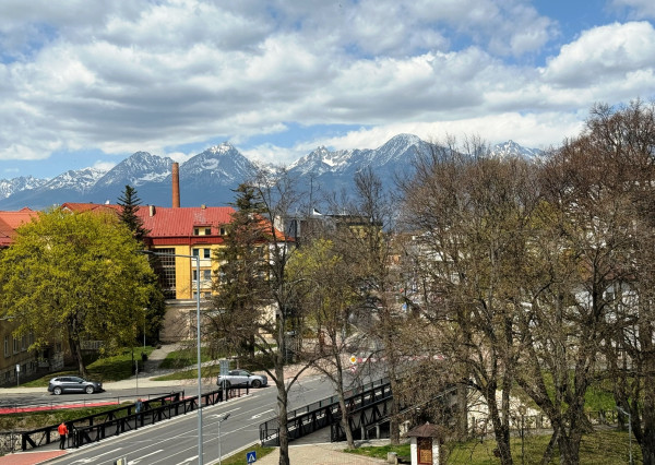 AV Reality | PRENÁJOM zariadený 2-izbový byt v centre Popradu