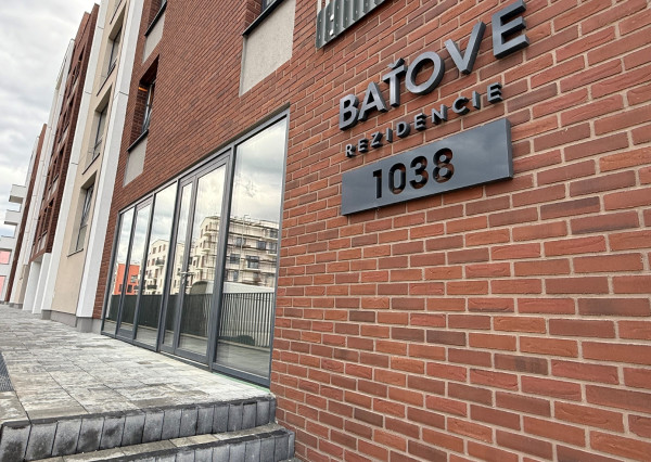 KOMERČNÉ PRIESTORY NA PREDAJ – BAŤOVE REZIDENCIE, SVIT