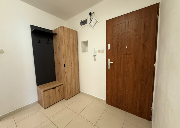 PRENÁJOM 2-IZBOVÝ BYT s balkónom Poprad - CENTRUM