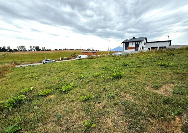 Pozemok IBV Strážky - Hraničná 588 m²