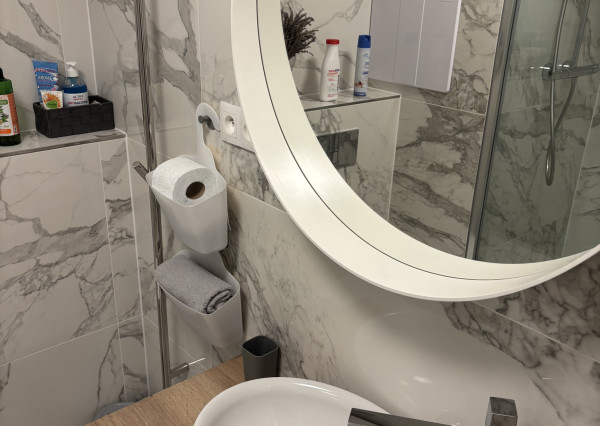 Exkluzívna ponuka prenájmu zariadeného 2-izbového bytu blízko centra v Poprade