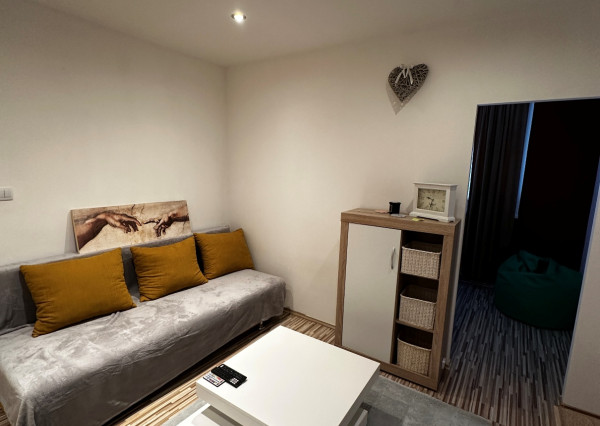 1-izbový byt s balkónom - Moyzesova ul. Popad