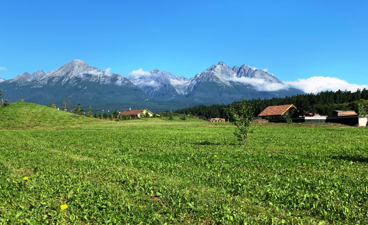 ZNÍŽENÁ CENA | exkluzívny stavebný pozemok VYSOKÉ TATRY - fotografia 2