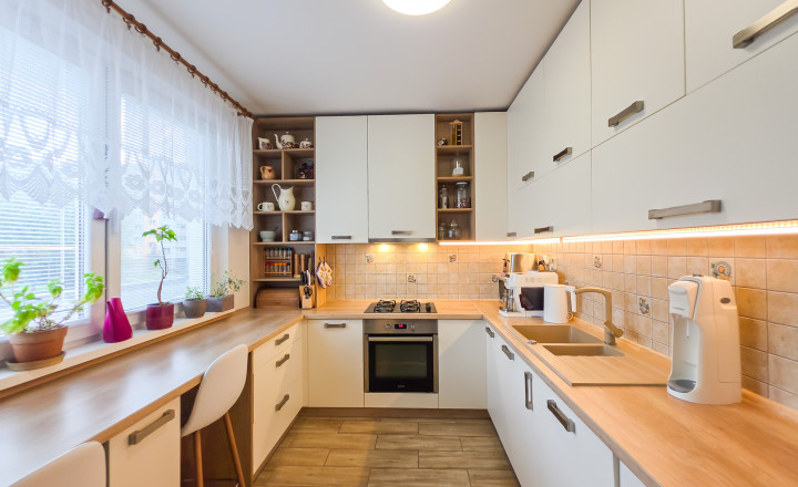 4-IZBOVÝ BYT S DVOMI KÚPEĽŇAMI | 89 m² | POPRAD – NOVÝ JUH - fotografia 1