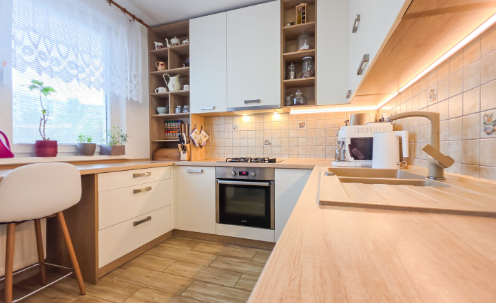 4-IZBOVÝ BYT S DVOMI KÚPEĽŇAMI | 89 m² | POPRAD – NOVÝ JUH - fotografia 2