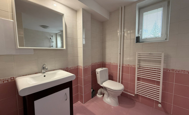 PRENÁJOM 2-IZBOVÝ BYT s balkónom Poprad - CENTRUM - fotografia 9