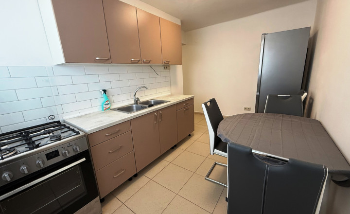 PRENÁJOM 2-IZBOVÝ BYT s balkónom Poprad - CENTRUM - fotografia 10