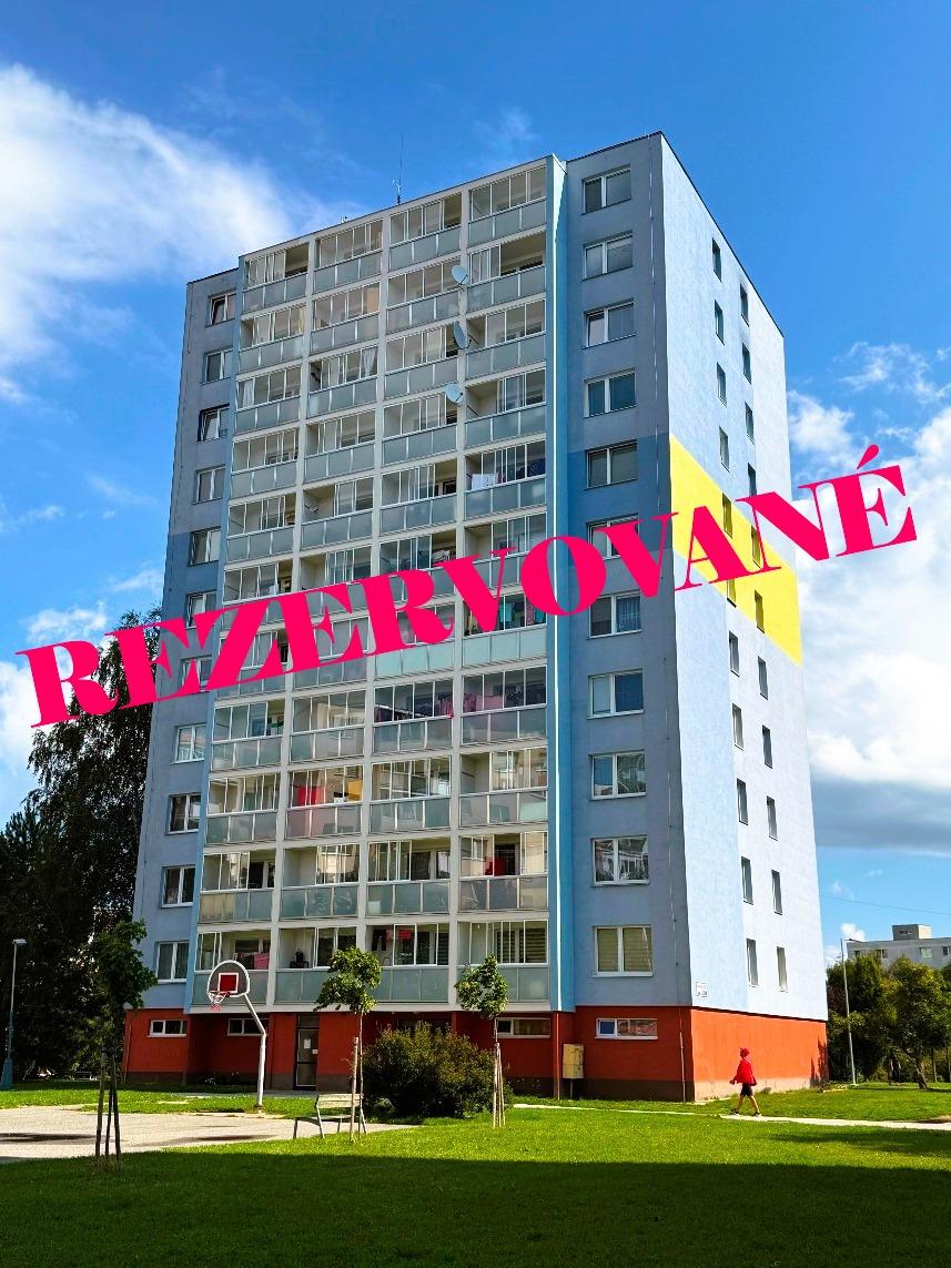 PREDAJ 3-izbový byt s 2 lodžiami