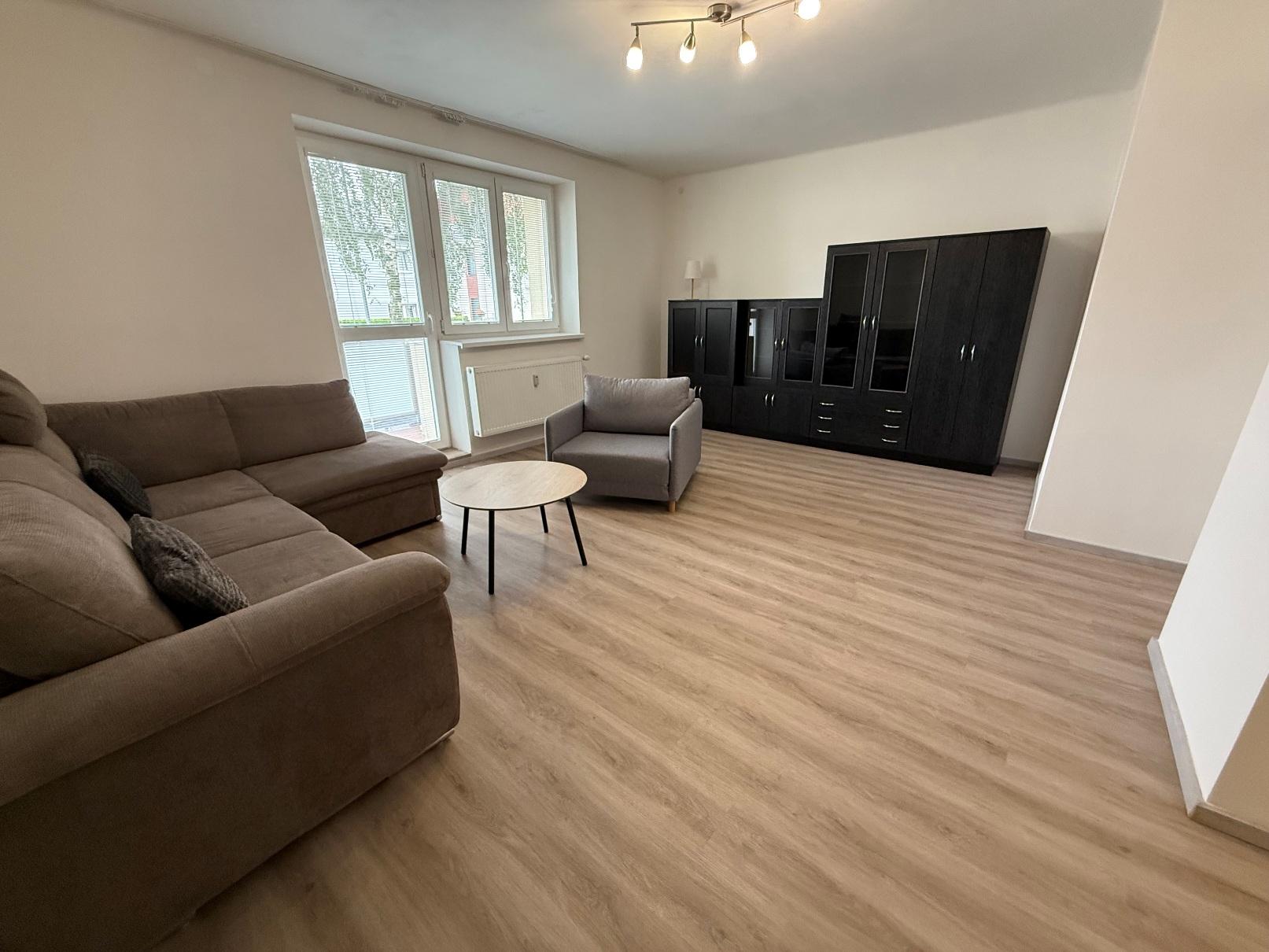PRENÁJOM 2-IZBOVÝ BYT s balkónom Poprad - CENTRUM